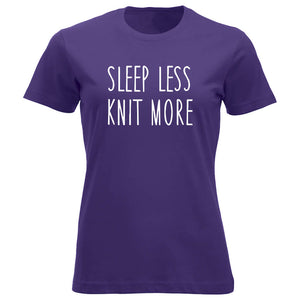Sleep less knit more klassisk t-skjorte dame lilla