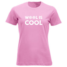 Last inn bildet i Galleri-visningsprogrammet, Wool is cool klassisk t-skjorte dame rosa
